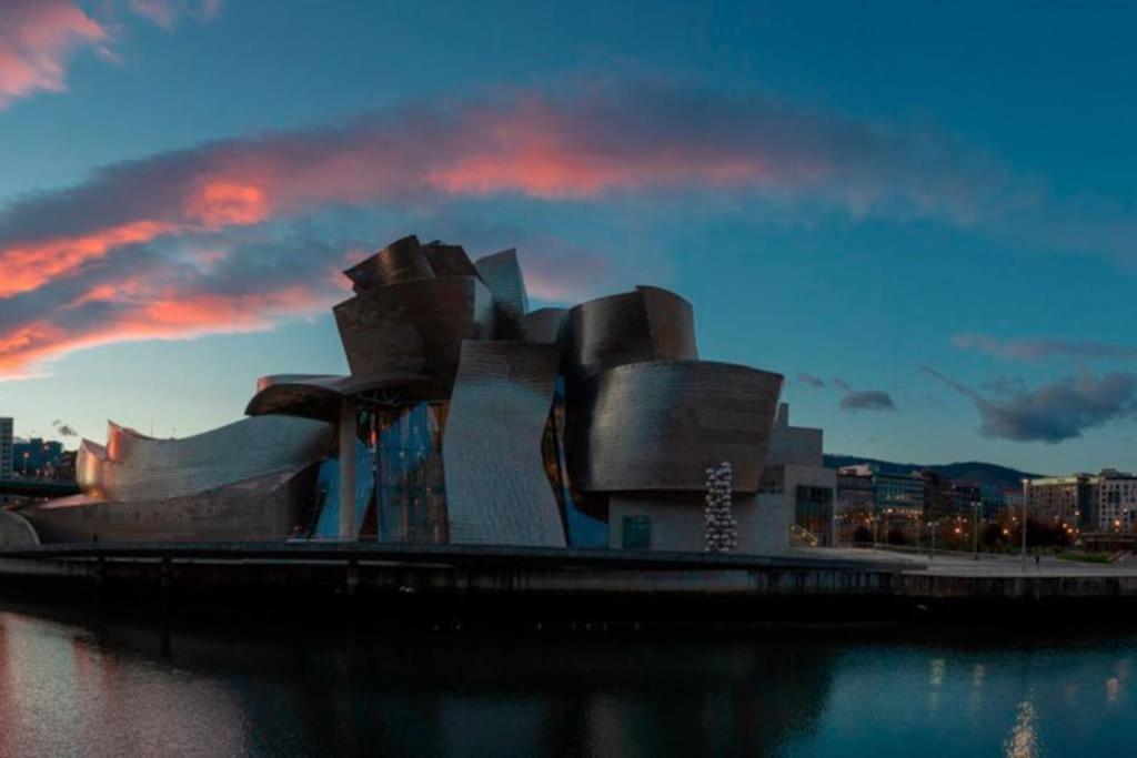 Exclusivo Espacio - Parking Gratis Bilbao Exterior photo